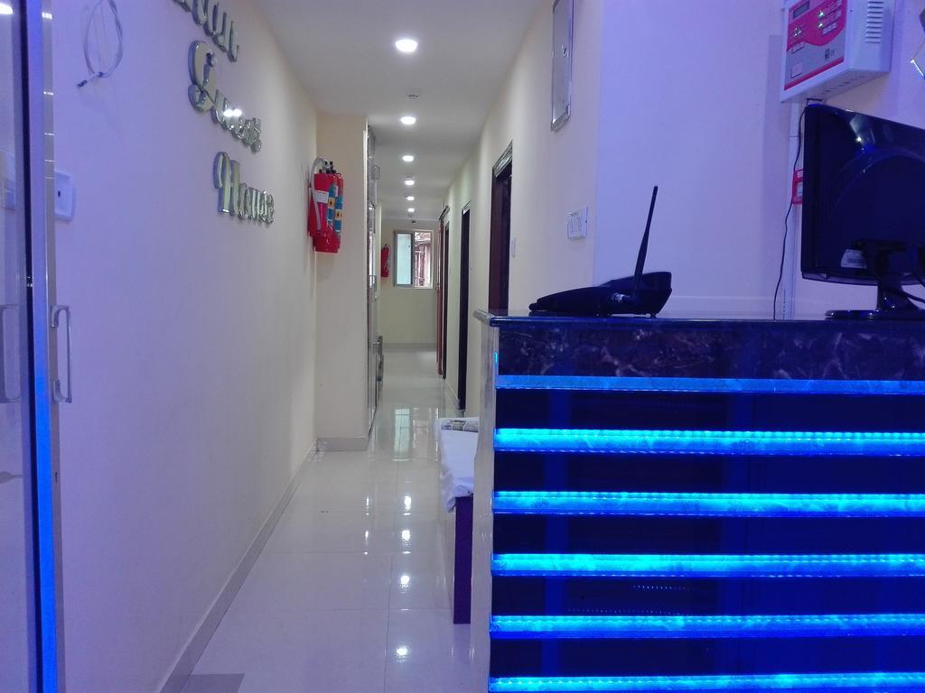 Oyo 66643 Khan Guest House Calcuta Exterior foto