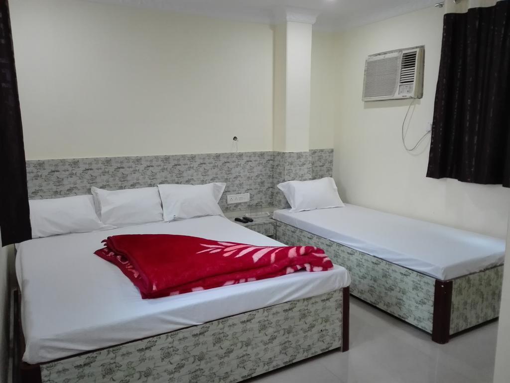 Oyo 66643 Khan Guest House Calcuta Exterior foto